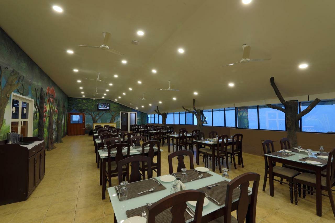 Hotel Tea Castle Munnar Exteriér fotografie