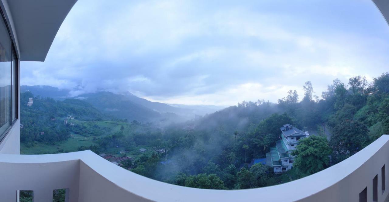 Hotel Tea Castle Munnar Exteriér fotografie