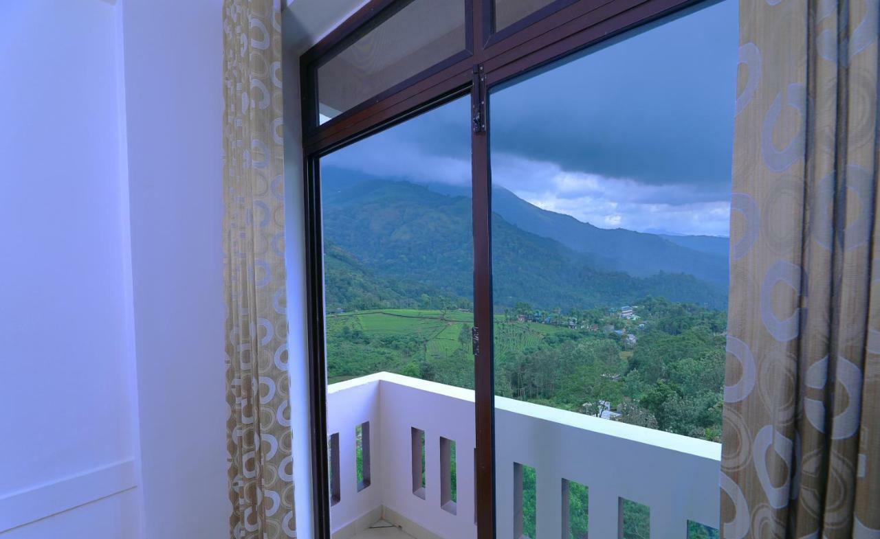 Hotel Tea Castle Munnar Exteriér fotografie